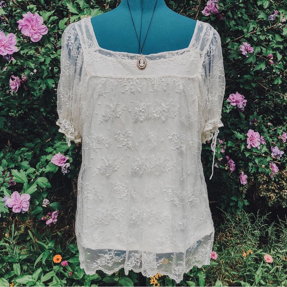 Fairytale lace top